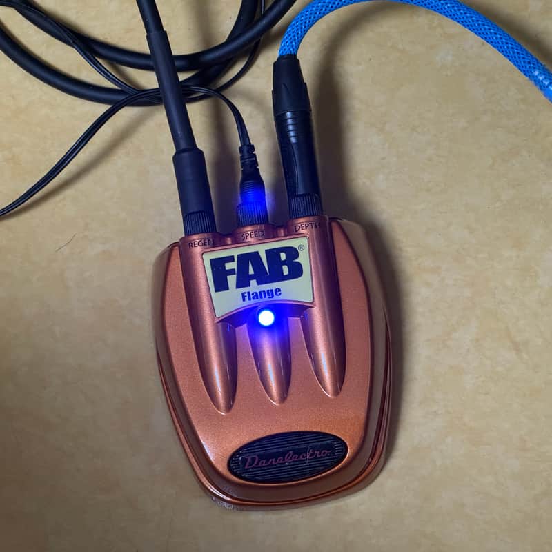 Danelectro FAB Flange D-6 mint image 1