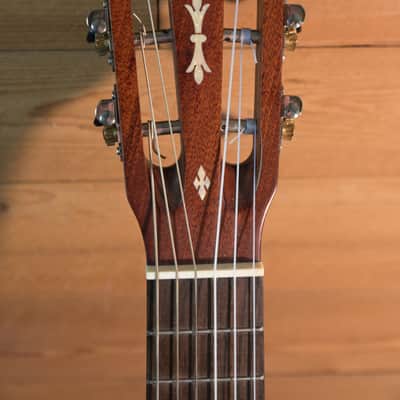 Gretsch G9126  Guitar-Ukulele Guitalele w/ Gig Bag image 3