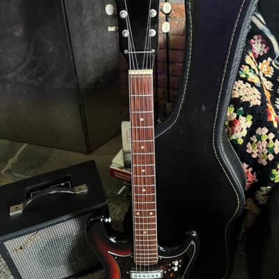 1960s Sears and Robuck 319-1412  w/ case image 4