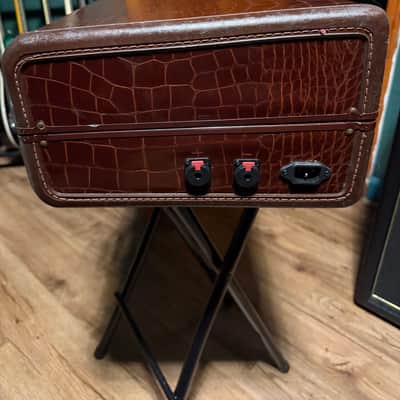 Vintage custom 12x20 samsonite pedalboard - Faux alligator image 3