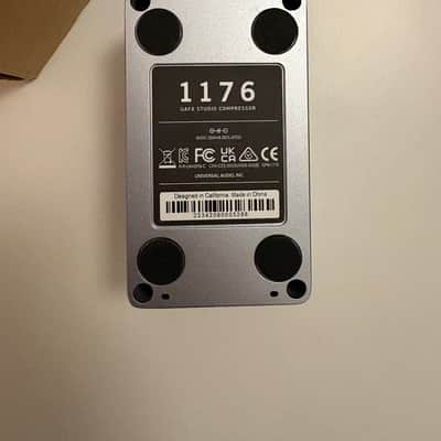 Universal Audio 1176 Studio Compressor 2023 - Present - Silver / Blue image 4