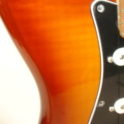 Fender Player Stratocaster Plus Top Electric Guitar Pau Ferro Fingerboard, Tobacco Sunburst 7lbs, 13.2ozs image 6
