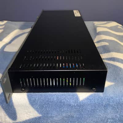 DBX 131 Single Channel 31-Band Graphic Equaliser image 8