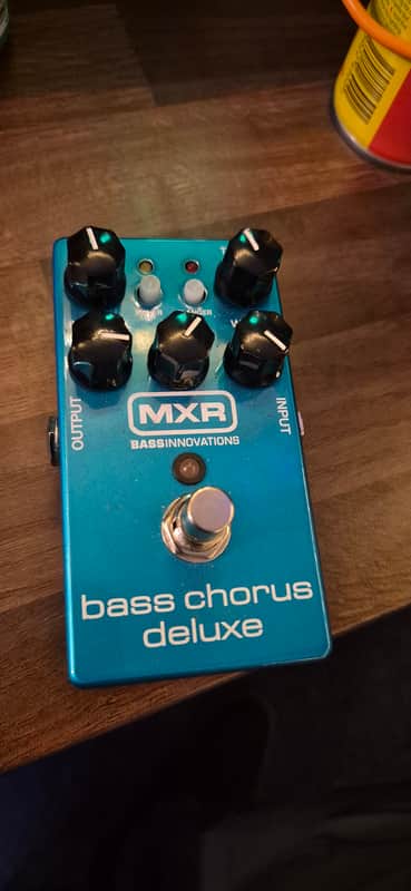 MXR M83 Bass Chorus Deluxe