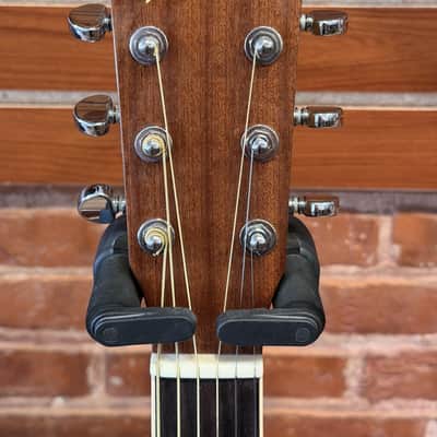 Zager used ZAD-50/N Easy Play Acoustic with hard case image 3