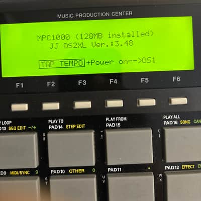Akai MPC 1000 Sampler - Black image 8