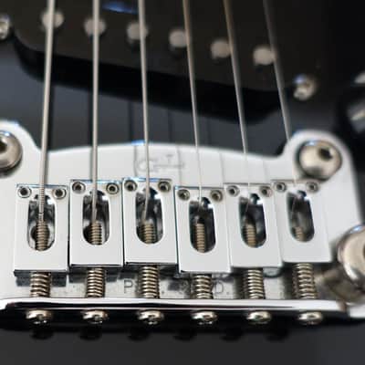 G&L USA Legacy - Black image 10