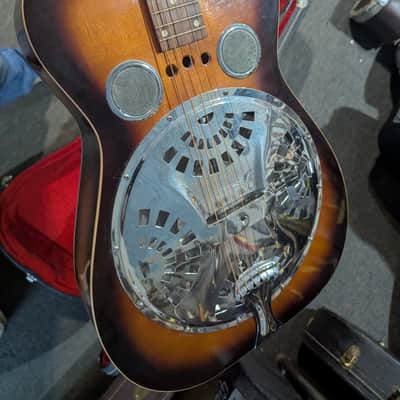 Dobro D60 - Sunburst image 1