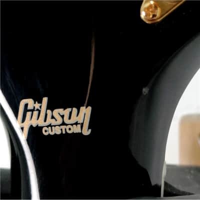 Gibson Custom Explorer Custom Ebony Fingerboard Gloss Ebony B-Stock image 5