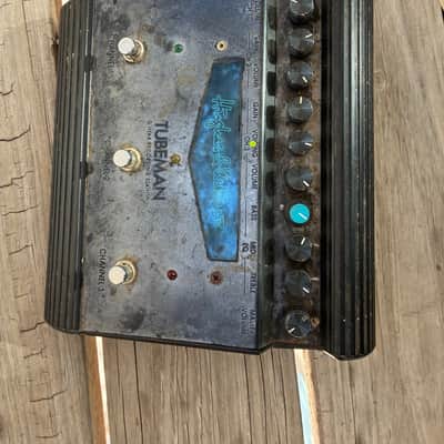 Hughes & Kettner Tubeman 3-Channel Guitar Recording Station - Silver electric guitar pedal image 14