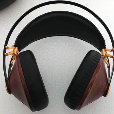 MEZE Classic 99 - Perfect Walnut Gold image 12