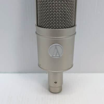 Audio-Technica AT4047/SV Large-Diaphragm Side-Address Cardioid Condenser Microphone 2010s - Silver image 8