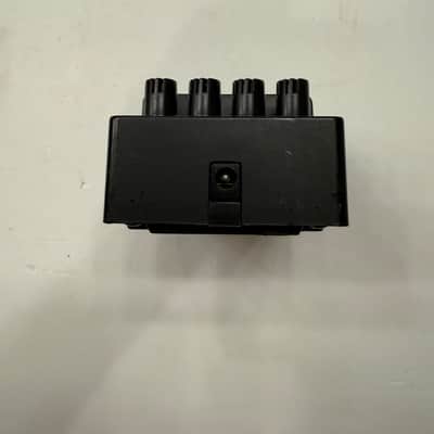 Arion MDI-2 Bass Distortion Vintage Guitar Effect Pedal image 5