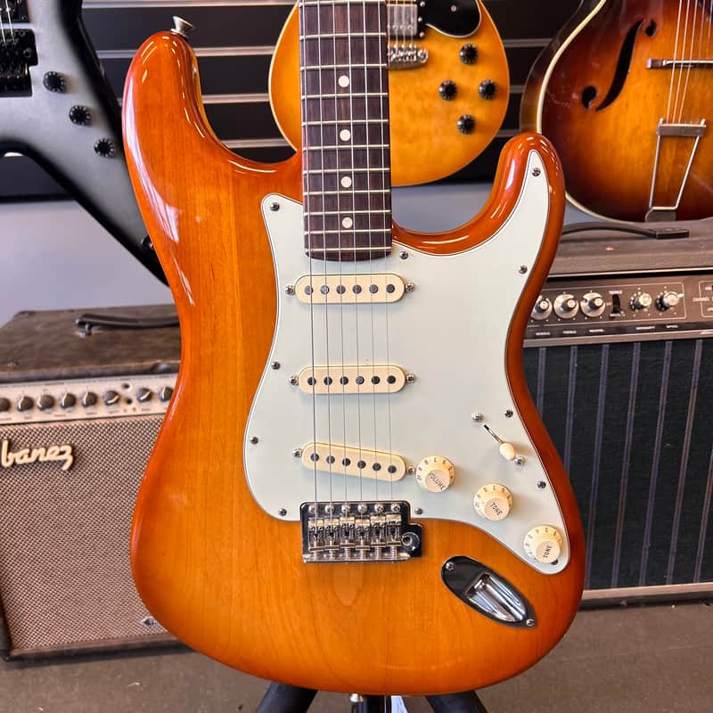 Used Fender American Performer Stratocaster w/ Bag