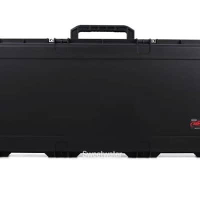 SKB 3i-4719-20 iSeries Waterproof Jumbo Acoustic Guitar Case image 2