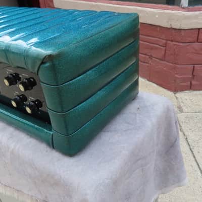 KUSTOM 1970 KB-200-1 CASCADE GREEN BASS AMPLIFIER HEAD RARE! ORIGINAL CLEAN! image 2