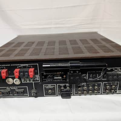 Marantz Model 2250 50-Watt Stereo Solid-State Receiver 1976 - 1977 - Silver with Wood Case MINT!! image 3