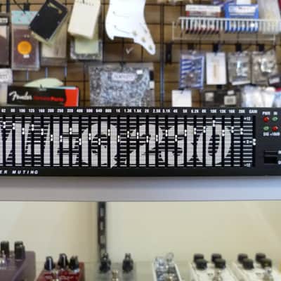 Alesis M-EQ 230 Dual 1/3 Octave Precision Equalizer with power supply. image 3