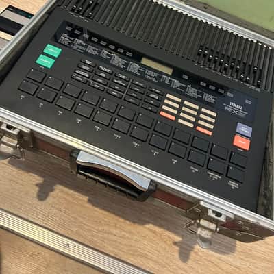 Yamaha RX5 Digital Rhythm Programmer 1986 - Black