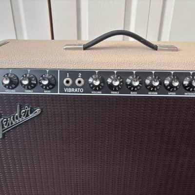 Fender Tone Master Deluxe Reverb 2-Channel 22-Watt 1x12" Digital Guitar Combo 2020 - Present - Blonde image 2