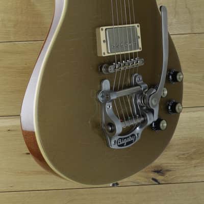 Vanquish Guitars The Heritage Custom 10th Anniversary Goldtop Light Aged ~ Secondhand image 6