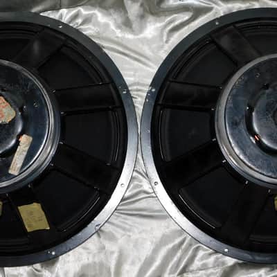 EAW LA118 18" subwoofers drivers pair image 2