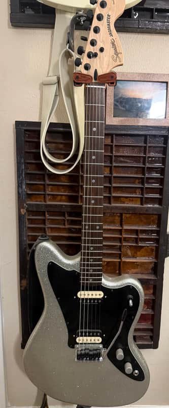 Squier JAGMASTER 本体 エレキギター Squier Standard Jagmaster | Reverb
