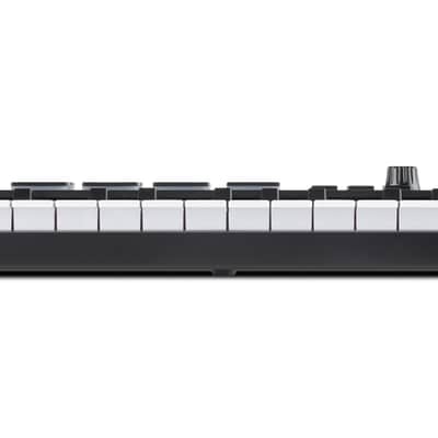 Akai MPK Mini Plus 37-key MPK Mini keyboard image 5