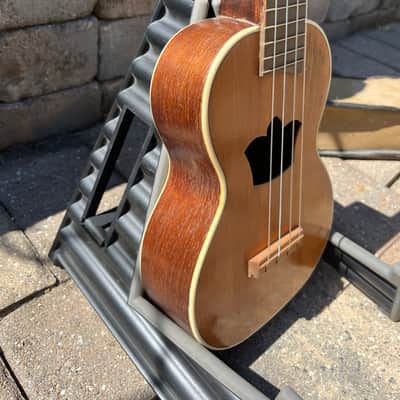 Vintage 1930’s Regal Wendell Hall Concert Ukulele Regal image 7