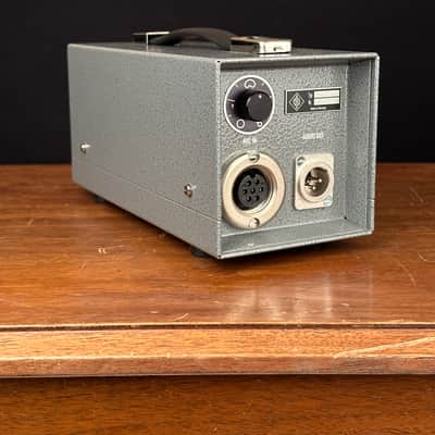 Neumann M 49 V Large Diaphragm Multipattern Tube Condenser Microphone. MINT. Full package. M49V M49 image 11