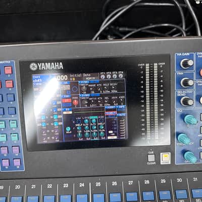 Yamaha LS9-32 32-Input Digital Mixing Console in Calzone Roadcase w/Wheels #7308 image 8