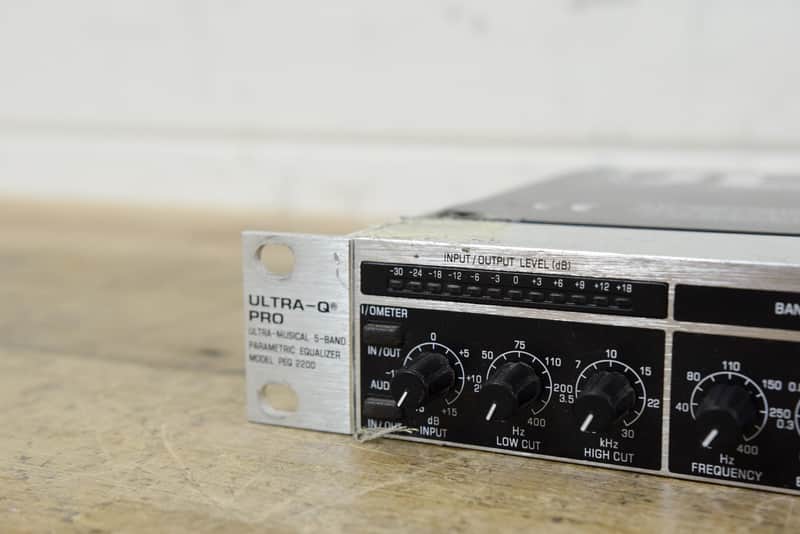 D110 ベリンガー ULTRA-Q PRO Model PEQ2200 D110 ベリンガー ULTRA-Q PRO Model PEQ2200 Behringer Ultra-Q Pro