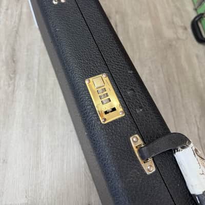 Ibanez UV100C Case image 3