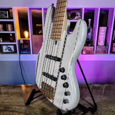 Alleva Coppolo LM5 Deluxe – Lowrider Series (NAMM 2025) image 9