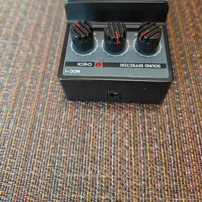 With Box Arion MOC-1 Octave 1980s - Black image 5