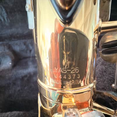 Yamaha YAS-26 Standard Alto Saxophone 2010s - Lacquered Brass image 2