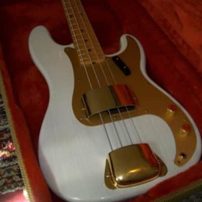 FENDER Precision  1957 Mary Kay image 5