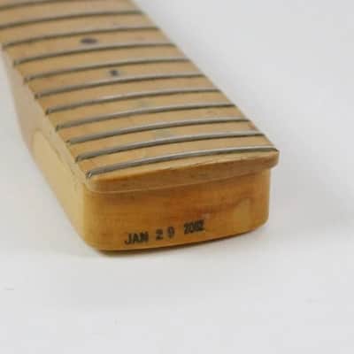 2002 Vintage Fender Stratocaster American Standard Maple Neck USA image 18