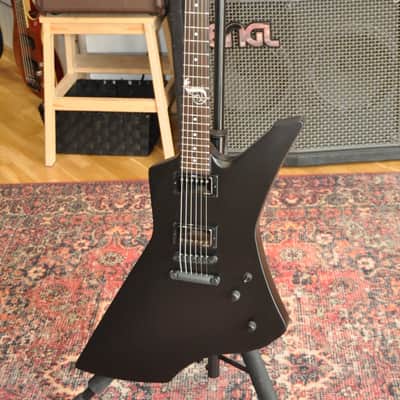 ESP LTD Snakebyte BLKS Black Satin / James Hetfield (Metallica) Signature / Explorer Type / CI25100637 image 2