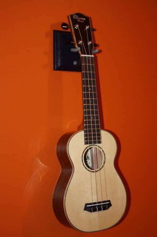 Ohana SK-70BA Solid Spruce & Applewood Matte Soprano Ukulele + Bag -Demo image 1