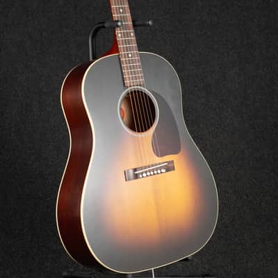 Gibson Custom Shop 1942 Banner J-45 Reissue Sunburst image 7