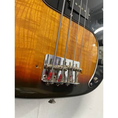 Fender USA Precision Bass 1979 in Sunburst with Hardcase Pre-Owned image 12