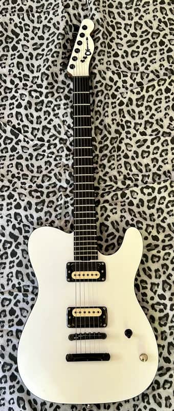 Charvel Joe Duplantier Signature Pro-Mod San Dimas Style 2 HH 2017 - Present - Satin White