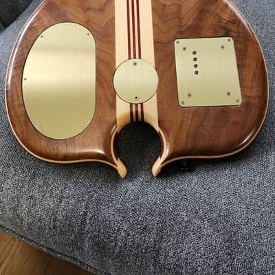 Alembic Series II 2 fretless bass guitar image 9