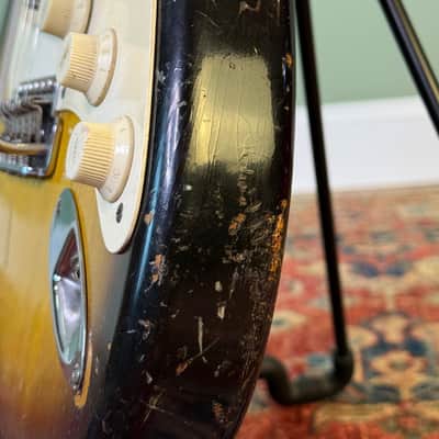 ORIGINAL 1957 Fender Stratocaster - Sunburst w/ OHSC Vintage - SEE VIDEO image 19