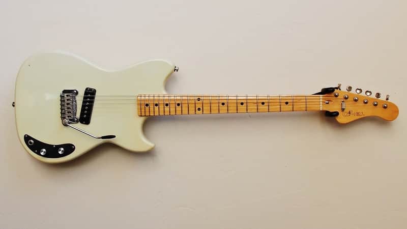 G&L SC-1 1982 with vibrato tailpiece image 1