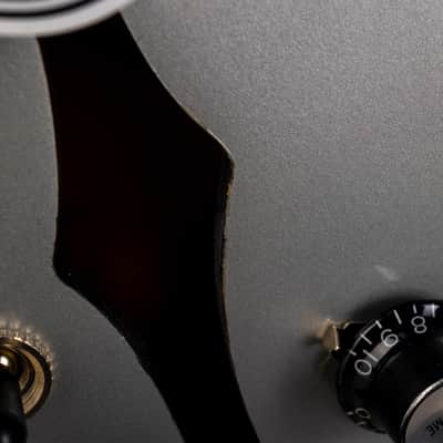 Gibson Custom 61 ES 335 Silver w/Ebony Stinger Gloss NH, Silver  | Demo image 22