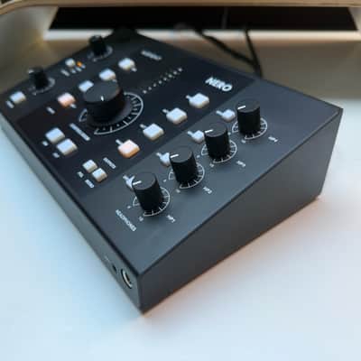 Audient Nero Desktop Monitor Controller 2019 - Black and Gray Bild 5