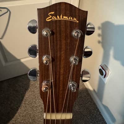 Eastman AC122CE Sapele/Sitka Spruce Grand Auditorium Cutaway with Electronics 2010s - Natural image 3