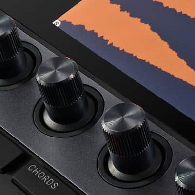 Native Instruments Maschine+ Standalone Production and Performance Instrument (FIREWORKS26) image 2